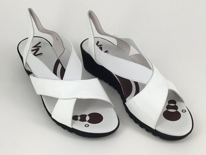 36 / White Nappa
