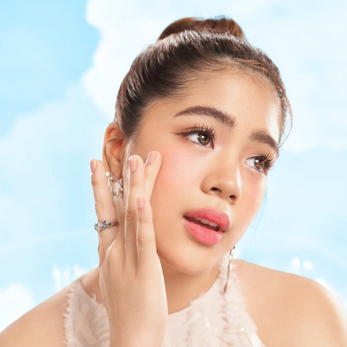BYS Cloud Skin Iluminador con Esponja Aplicadora Sun Glow
