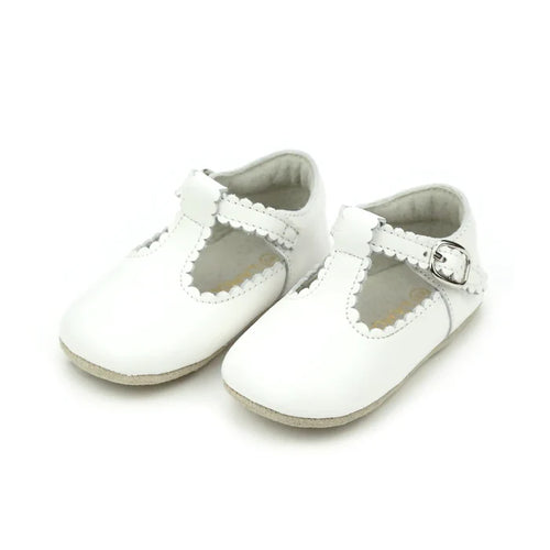 Lamour Elodie White T-Strap Scalloped Crib Shoe