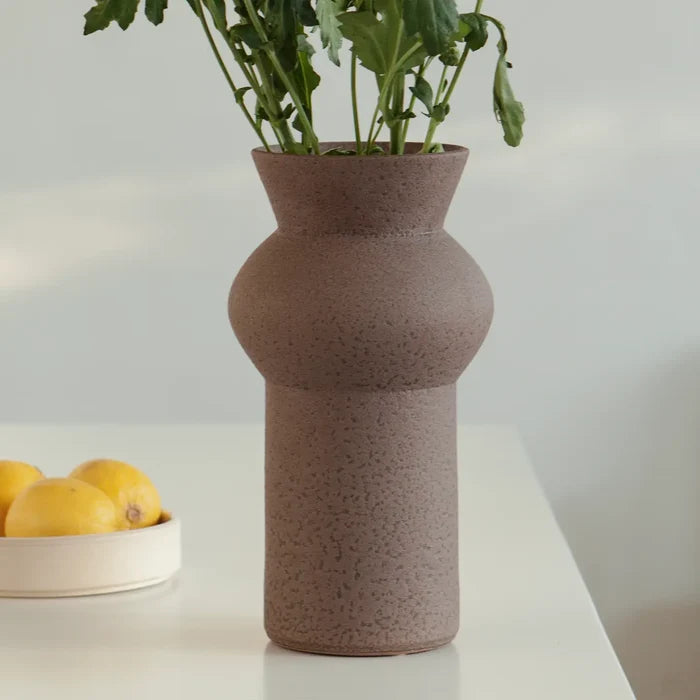 Noachis Vase