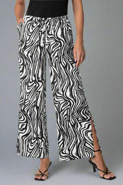 Color_Black/White Running Zebra
