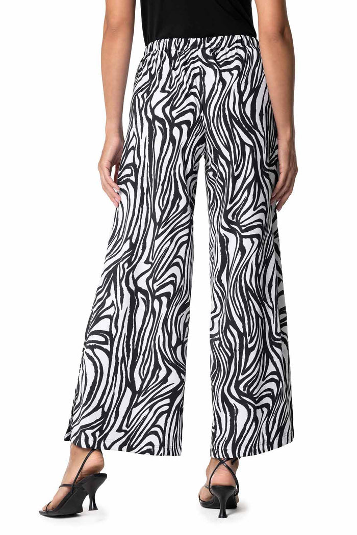 Color_Black/White Running Zebra