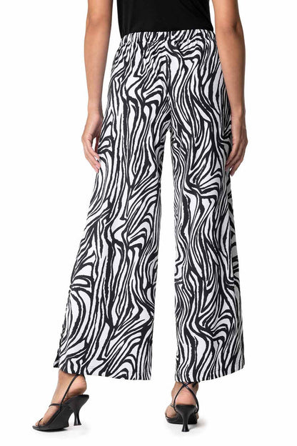 Color_Black/White Running Zebra