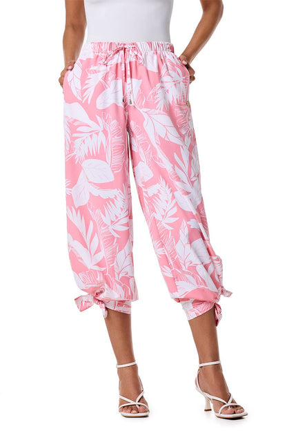 Color_Flamingo Pink Palm Paradise