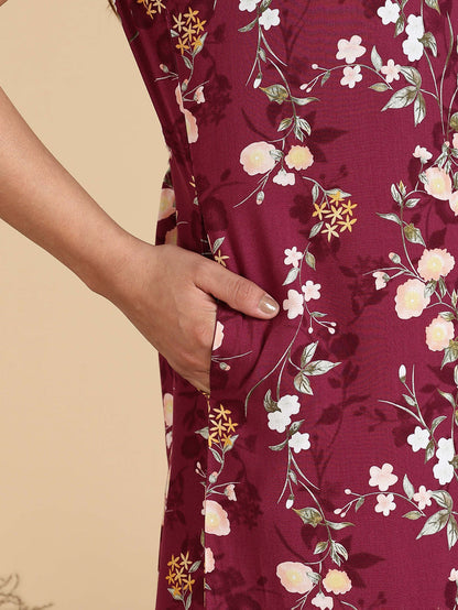 Magenta Rayon Sleeveless Nighty for Women