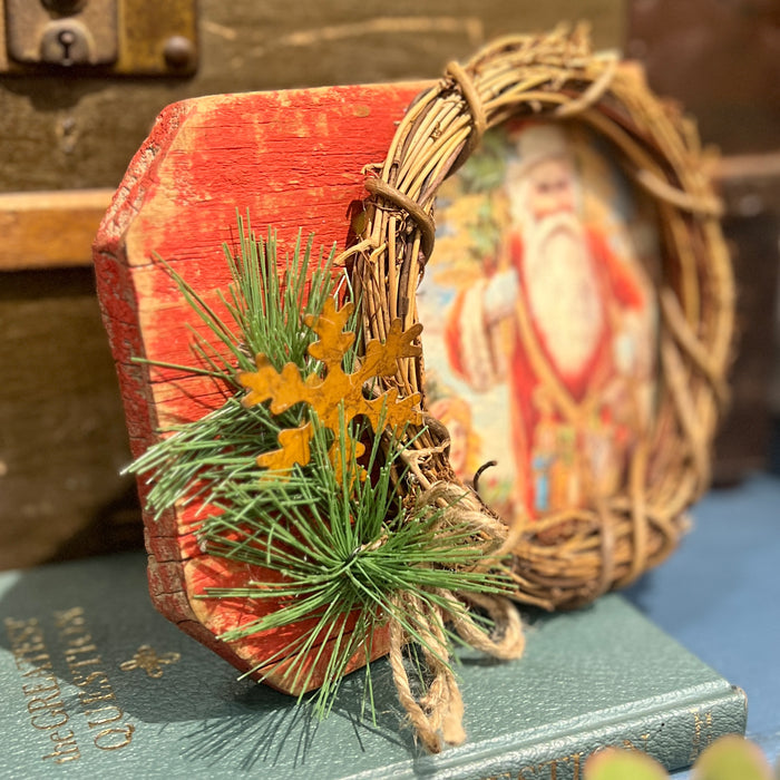 Santa Wreath Board