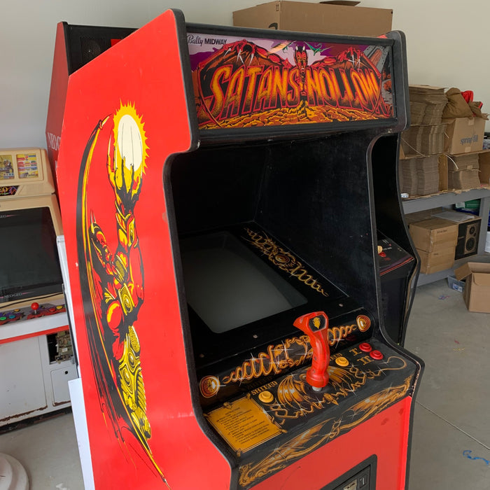 Satan's Hollow Arcade Bezel - Escape Pod Online