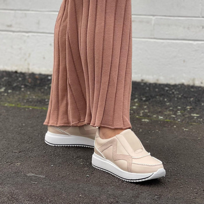 Tango's Frannie available in 3 colours