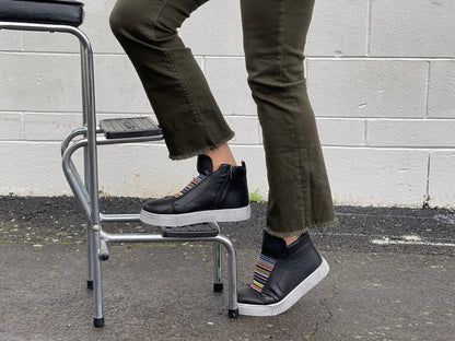 Tango's Jean available in 5 colours
