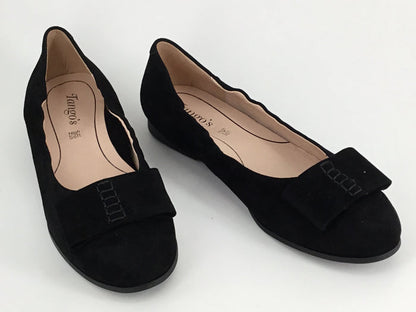 Tango's Tania available in 6 colours