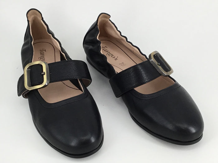 37 / Black