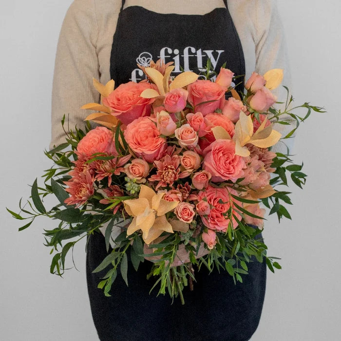 Wild Peach Diy Flower Kit Apron - Image