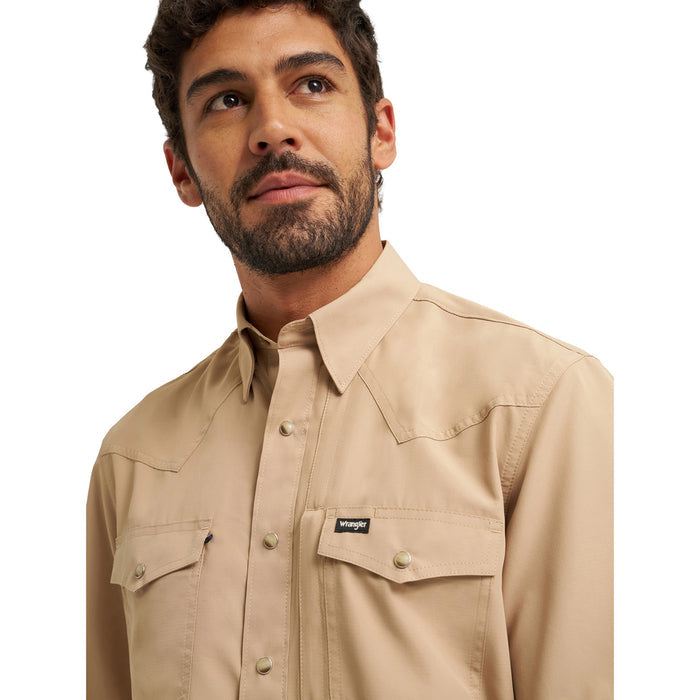 Wrangler Men's All Terrain Gear Men's Performance Shirt Work Shirts Wrangler